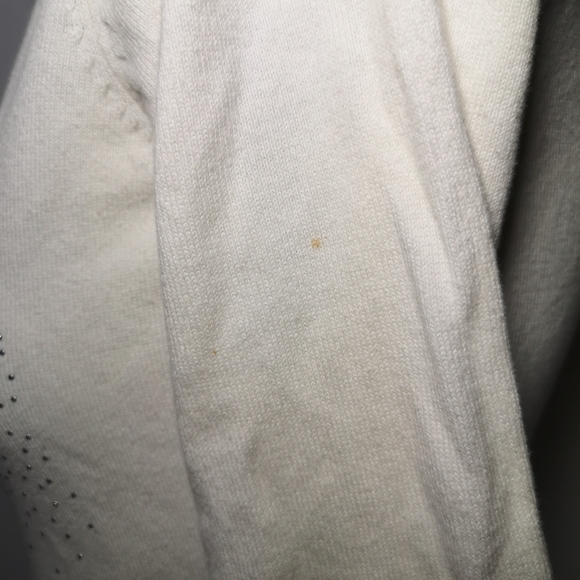 GUESS. White Sweater. Small. - Picture 6 of 9